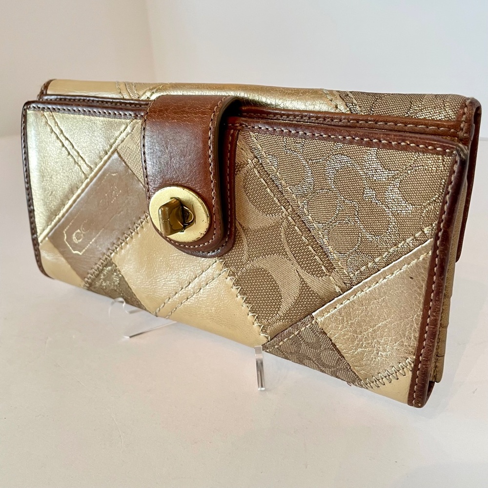 Coach Patchwork Gold Canvas/Leather Logo Turnlock Long Wallet - Picture 3 of 15